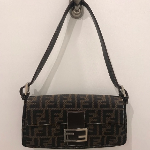 Fendi Zucca Baguette - Picture 2 of 4